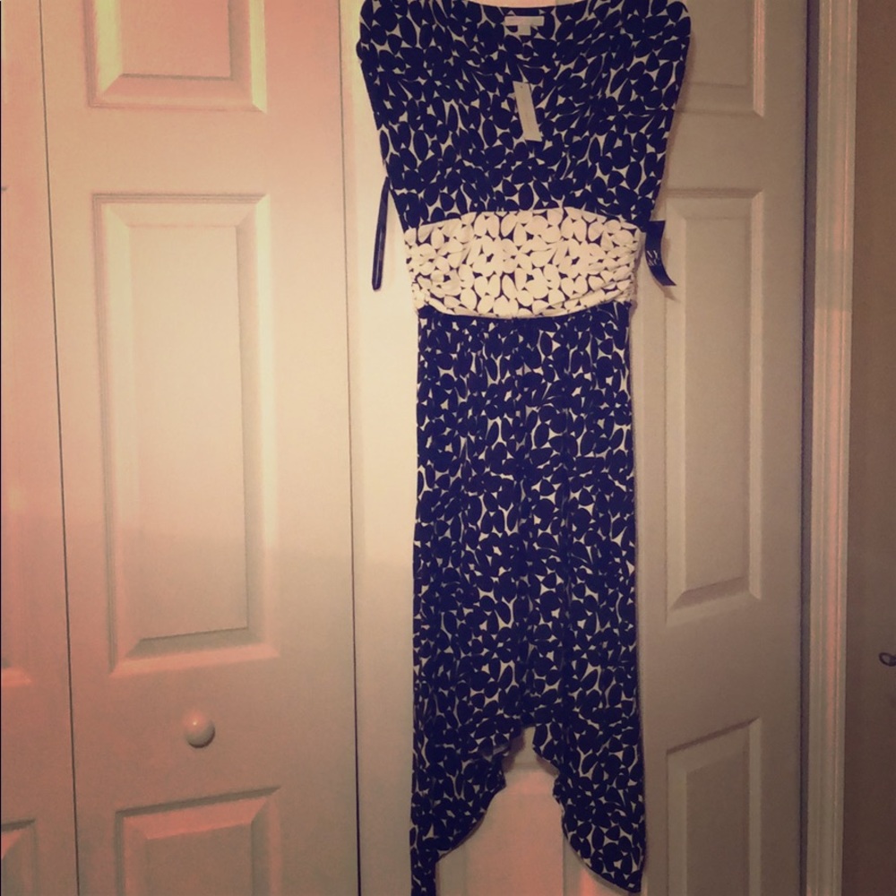 NY&CO Black and White Stretch Dress